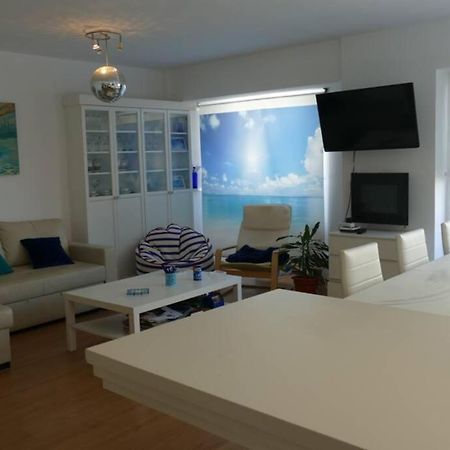 Appartement Piso En Santa Cristina, A 150 M De La Playa à Oleiros Extérieur photo