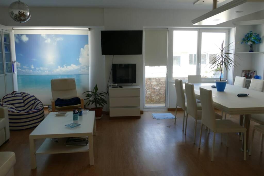 Appartement Piso En Santa Cristina, A 150 M De La Playa à Oleiros Extérieur photo