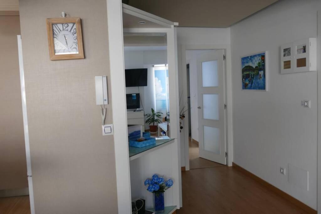 Appartement Piso En Santa Cristina, A 150 M De La Playa à Oleiros Extérieur photo